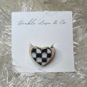 🖤Black & White Checkered Heart Ring🖤